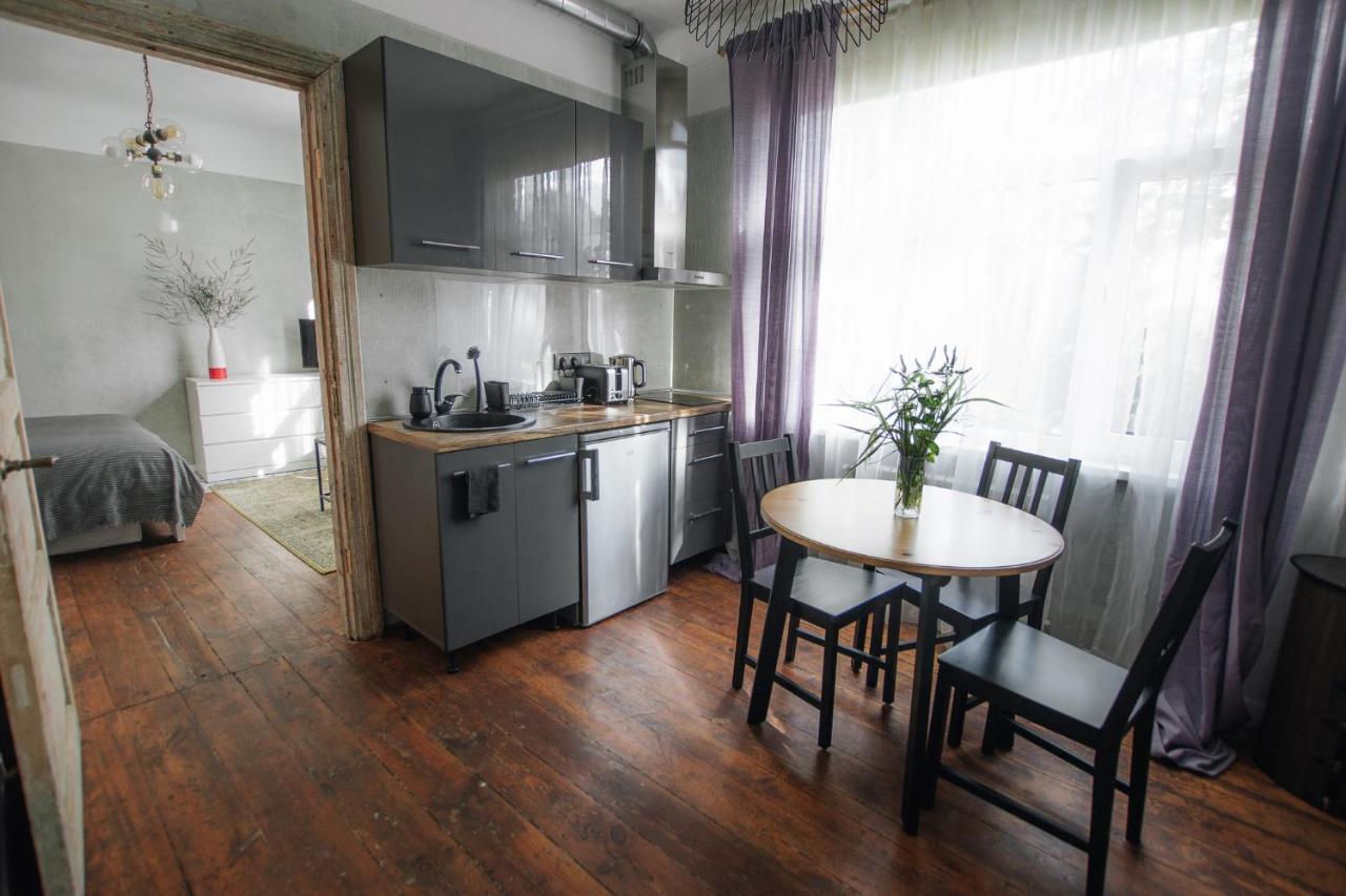 "Quiet Center" Apartment, Close To Train Station トゥクムス エクステリア 写真